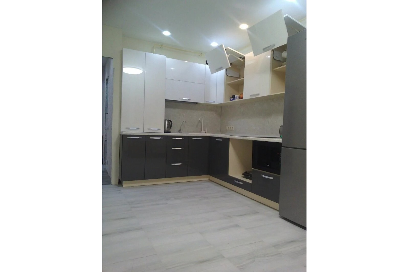 Кухня (колотый лед)