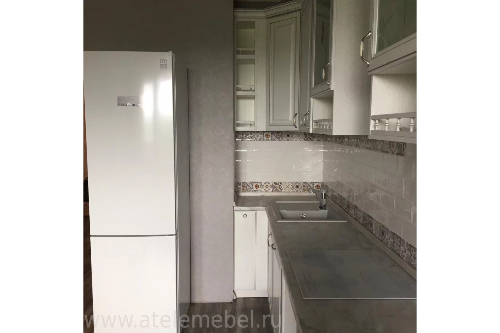 Кухня 3.2 на 0.8