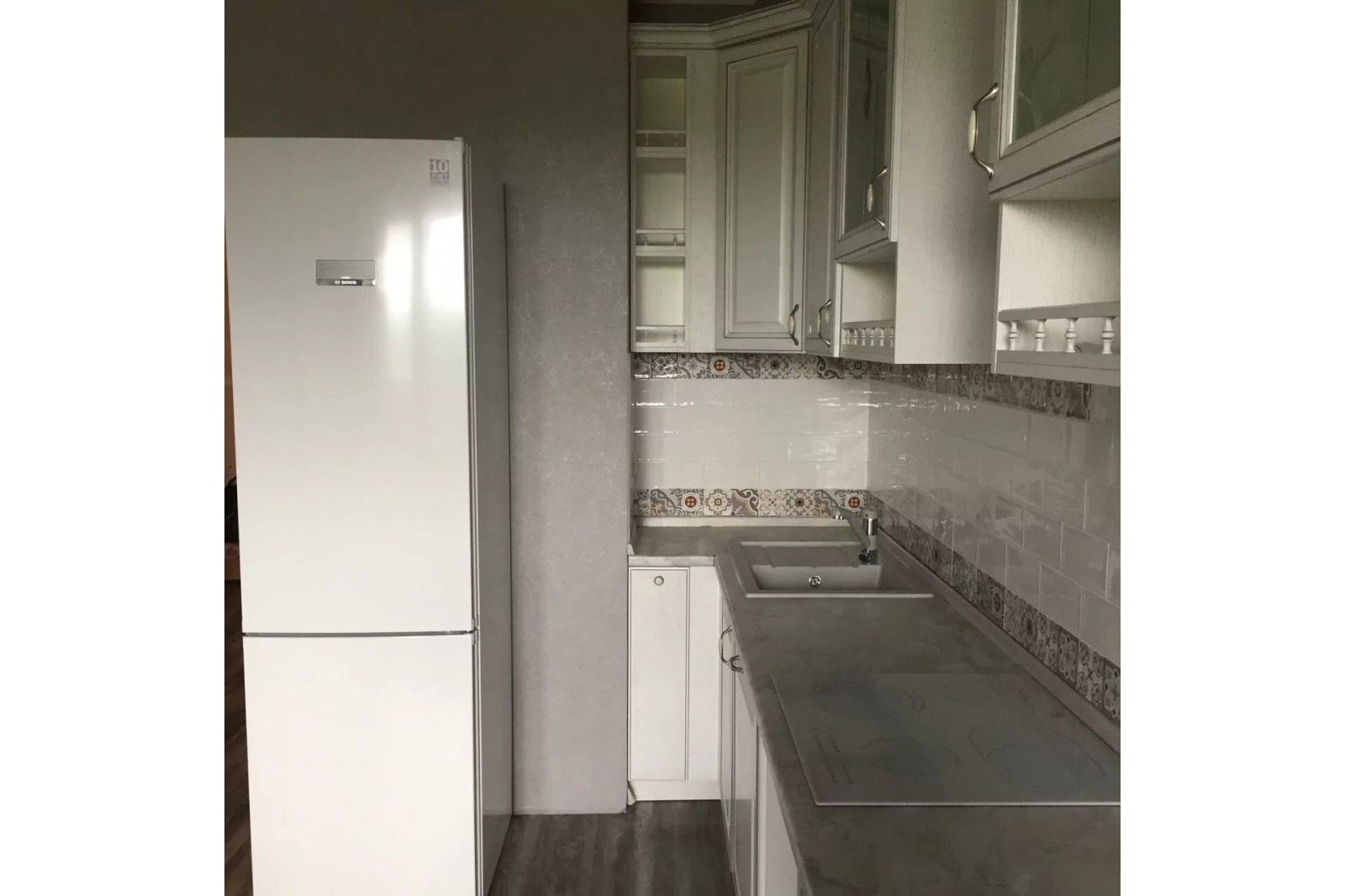 Кухонный гарнитур (массив)