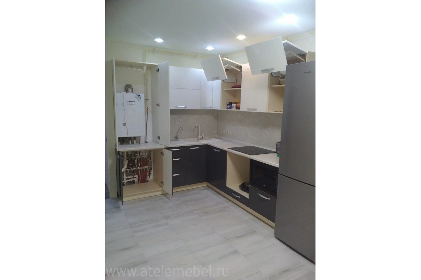 Кухонный гарнитур из влагостойкого ЛДСП