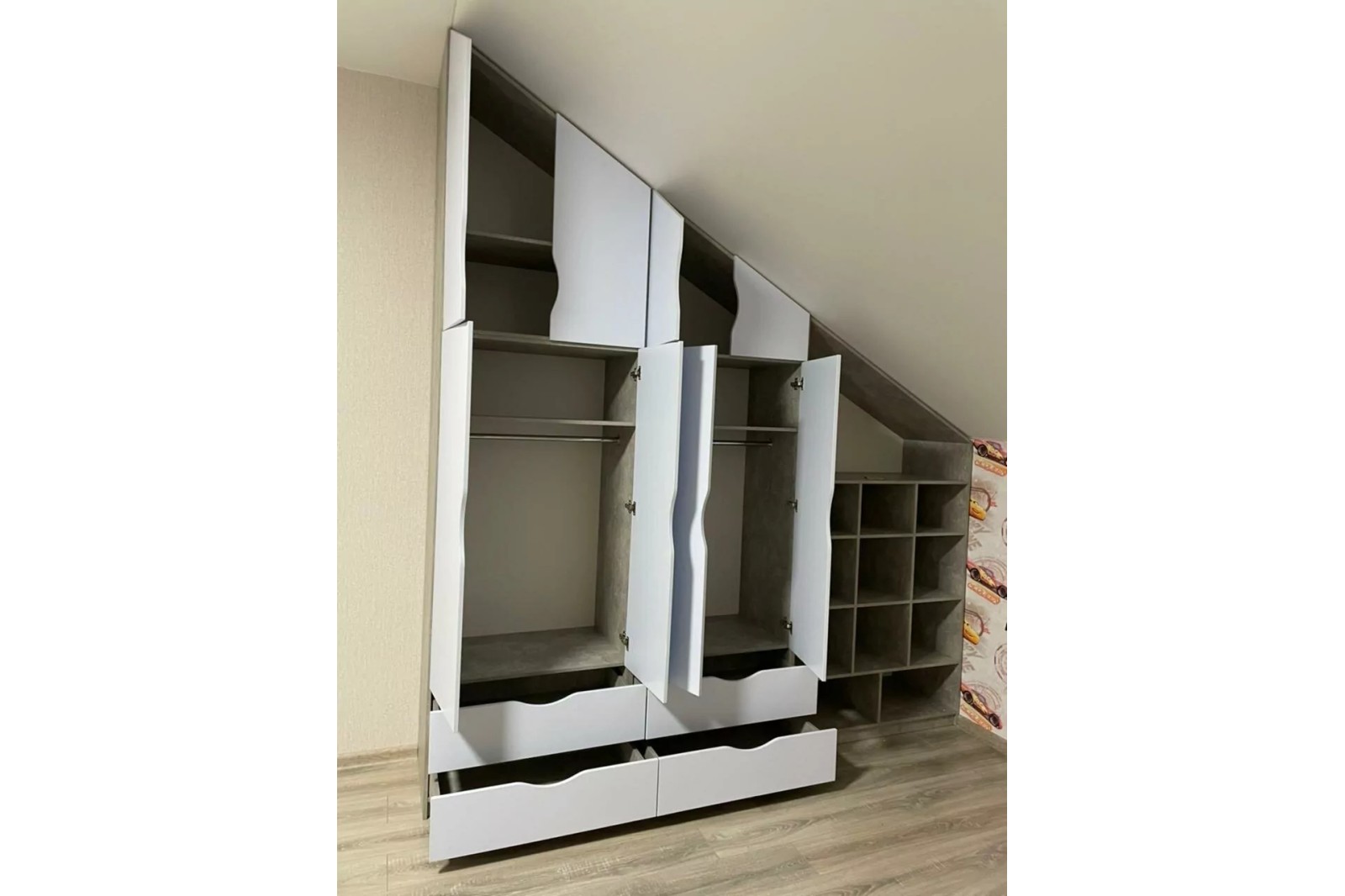 Детская комната (пирамида)