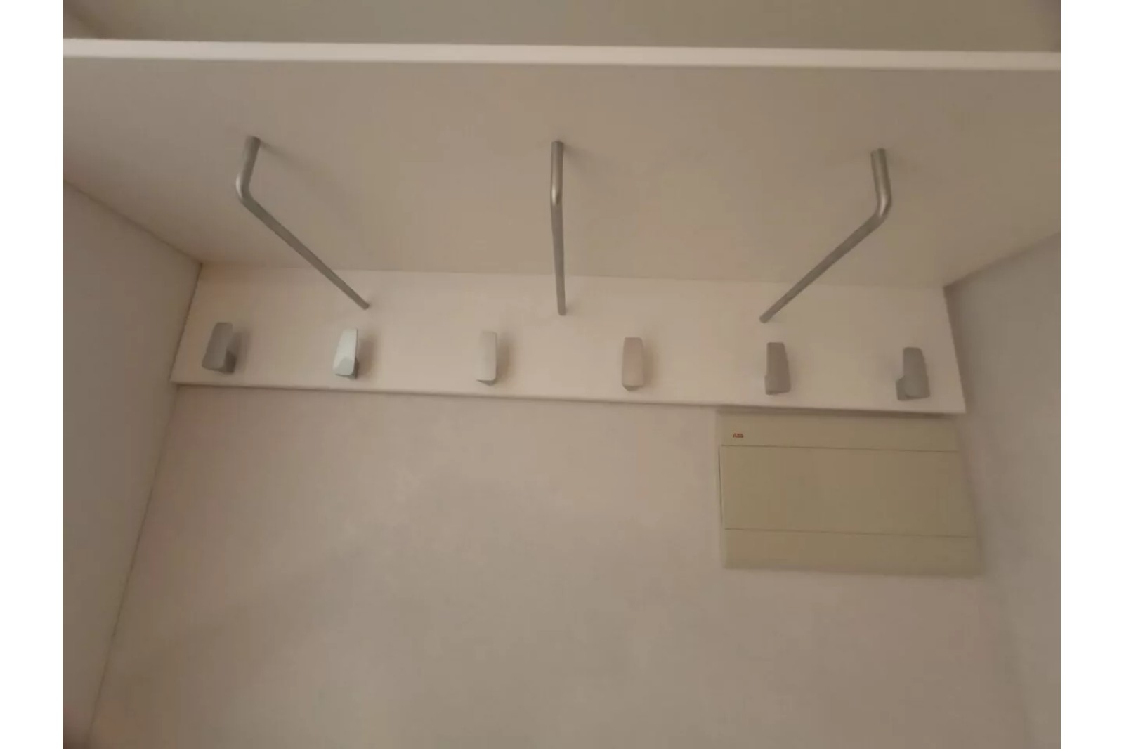 Прихожая (белоснежная)