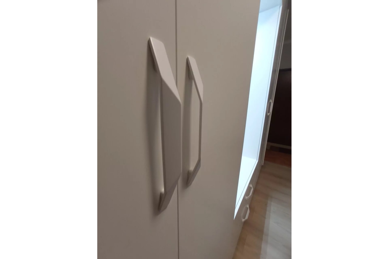 Прихожая (белоснежная)