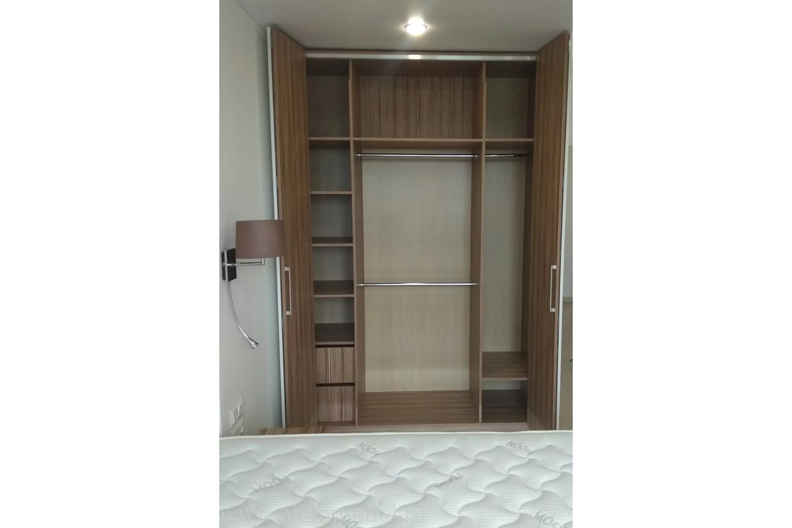 Спальня из ЛДСП