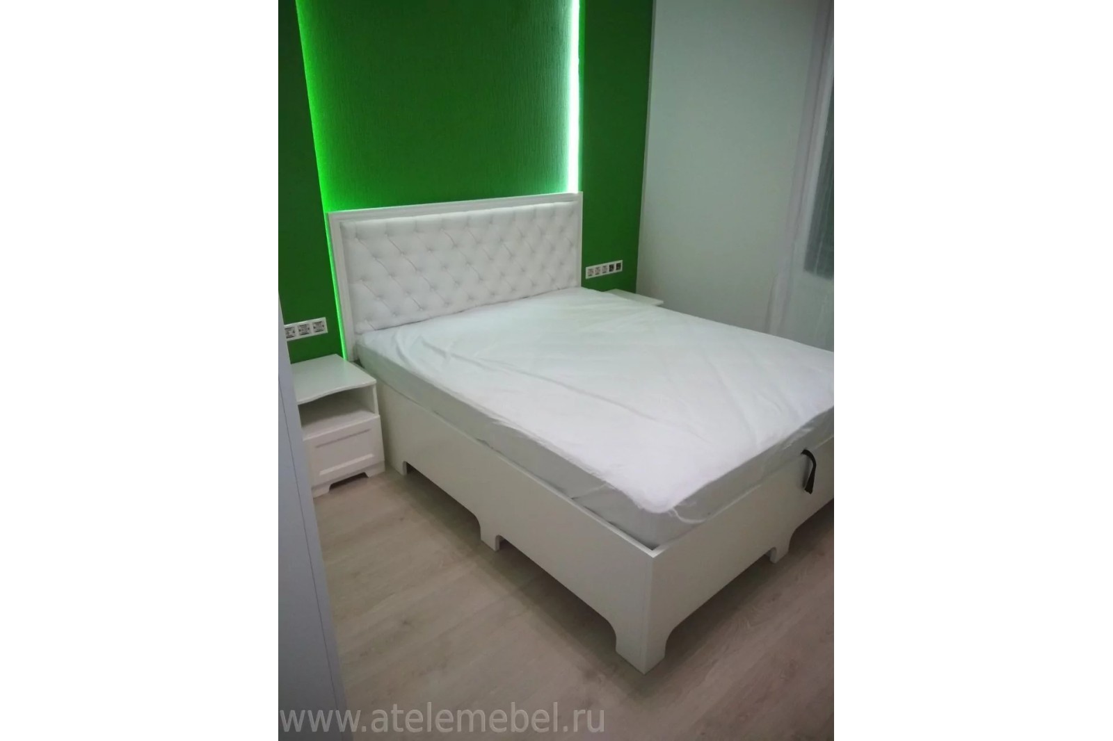 Спальня из МДФ в эмали (матовая белая)