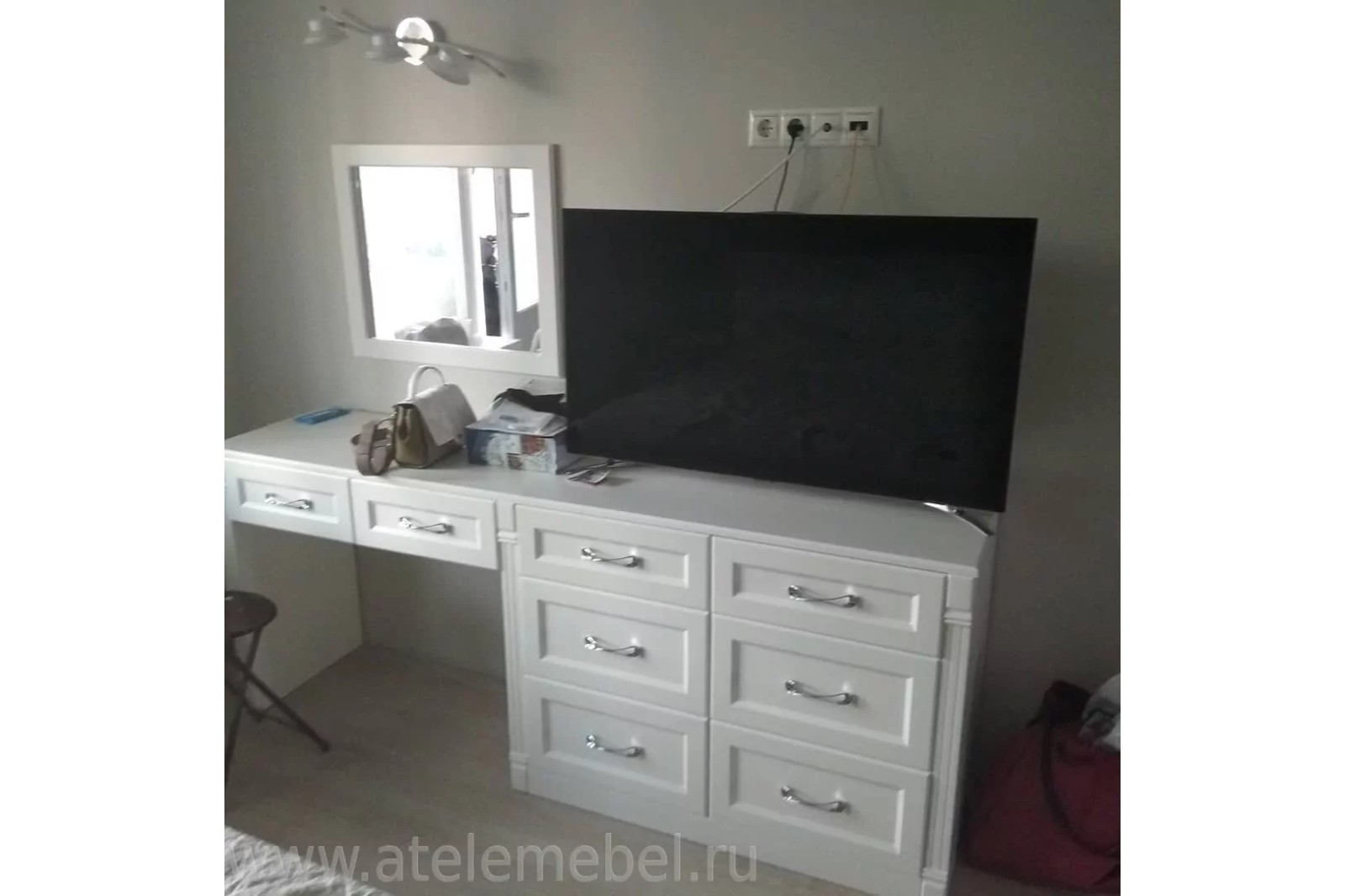 Спальня из МДФ в эмали (матовая белая)