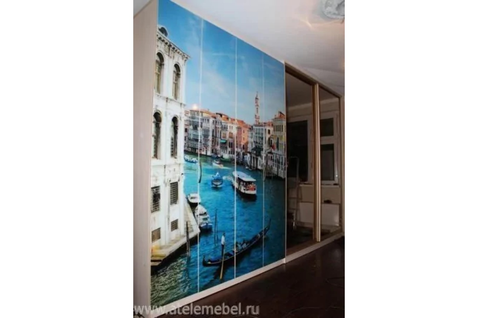 Откидная кровать с фотопечатью