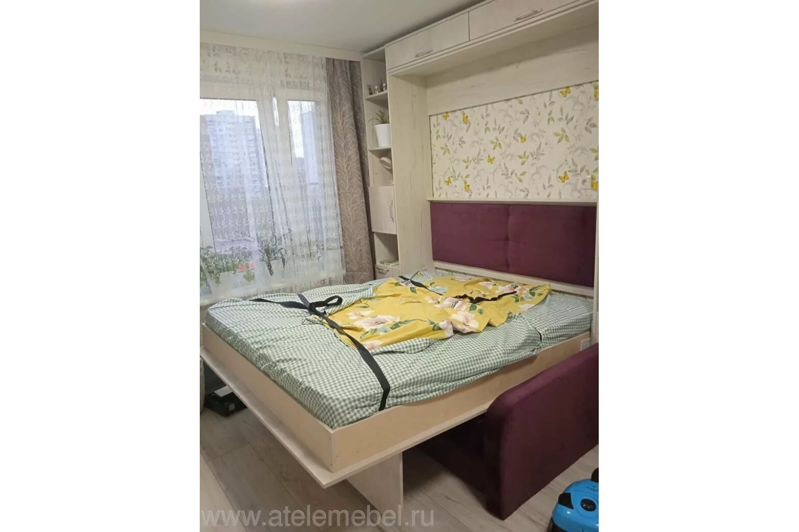 Откидная кровать с диваном 200*160 "Белое дерево"