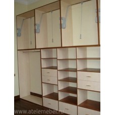 Белый гардеробный шкаф-купе