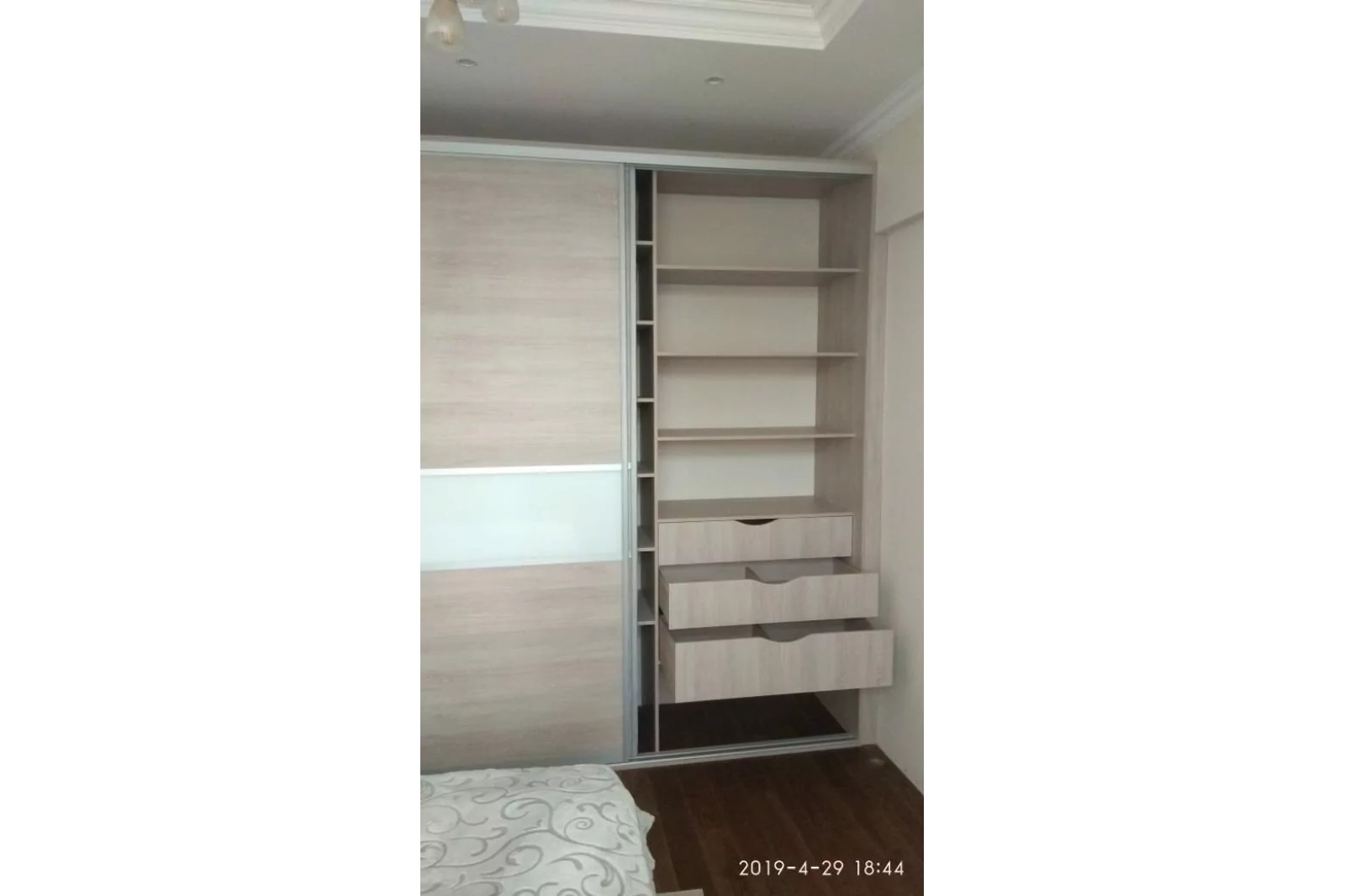 Шкаф-купе встроенный