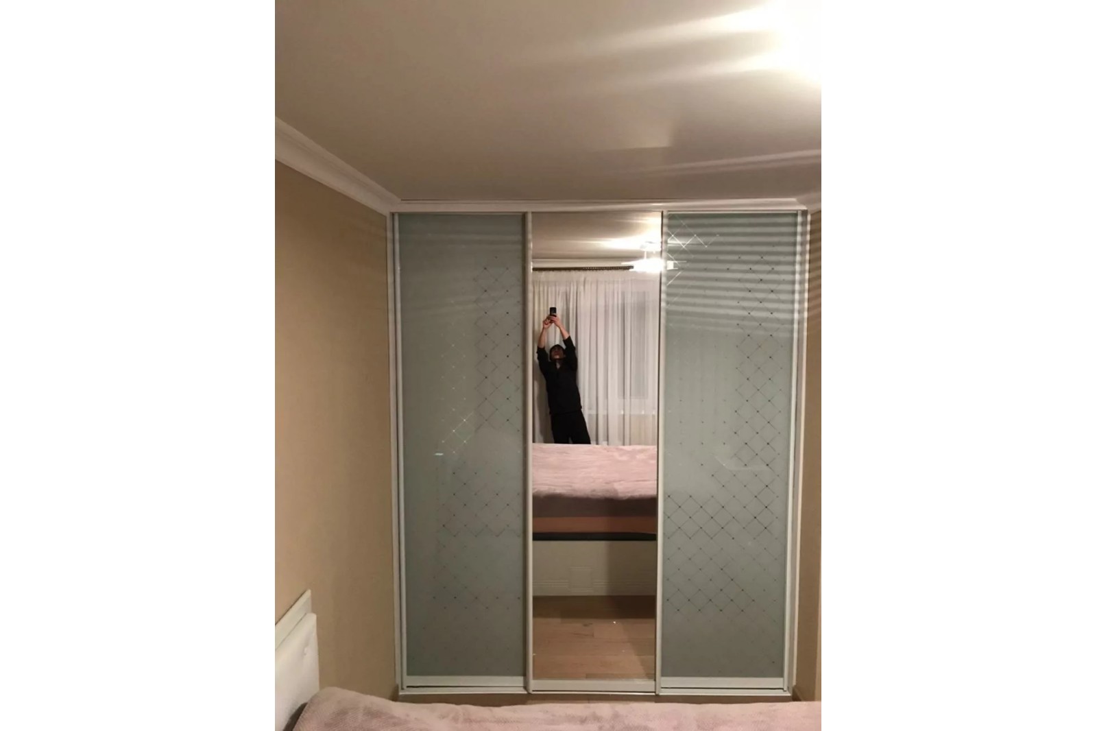 Шкаф-купе (белая клетка)