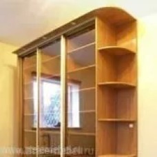 Встроенный шкаф-купе для гостиной