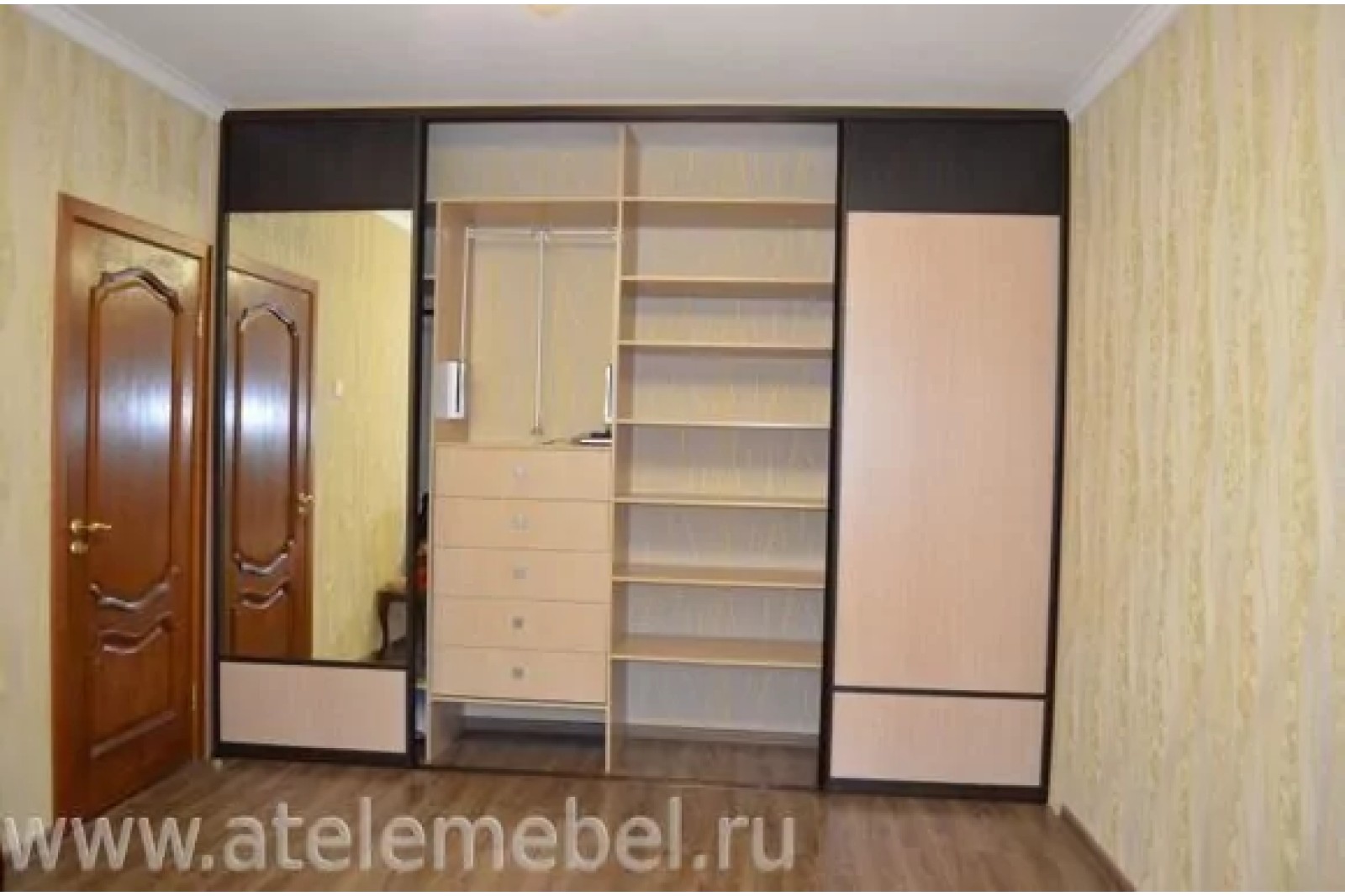 Встроенный шкаф-купе на заказ