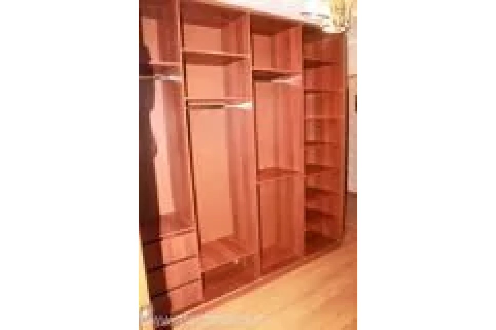 Встроенный шкаф-купе на заказ