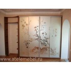 Зеркальный шкаф-купе с рисунком