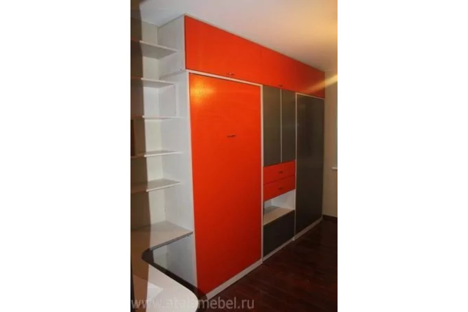 Кровать с отделкой оранжевой пленкой