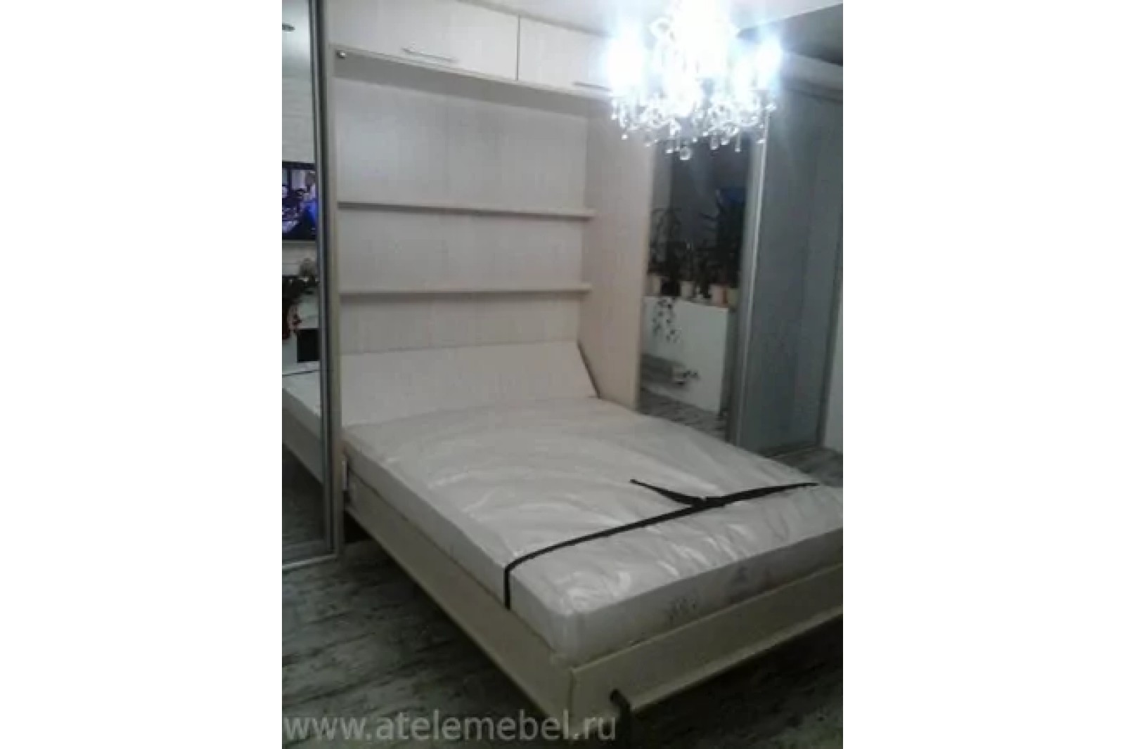 Кровать вертикальная Белый дым