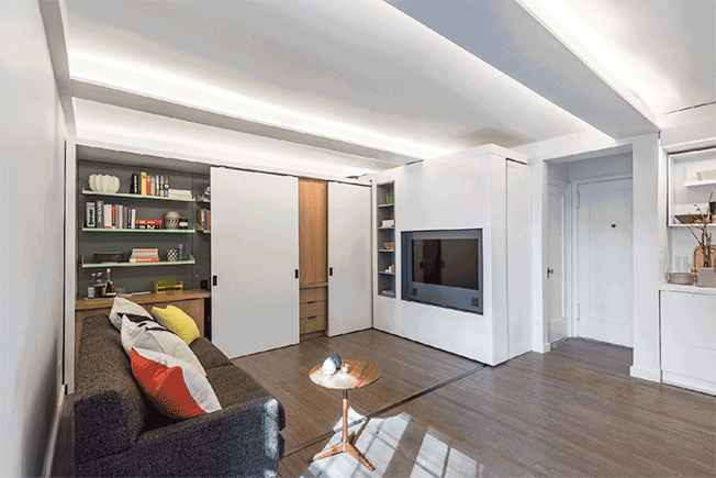 Горизонтальная и вертикальная откидная кровать